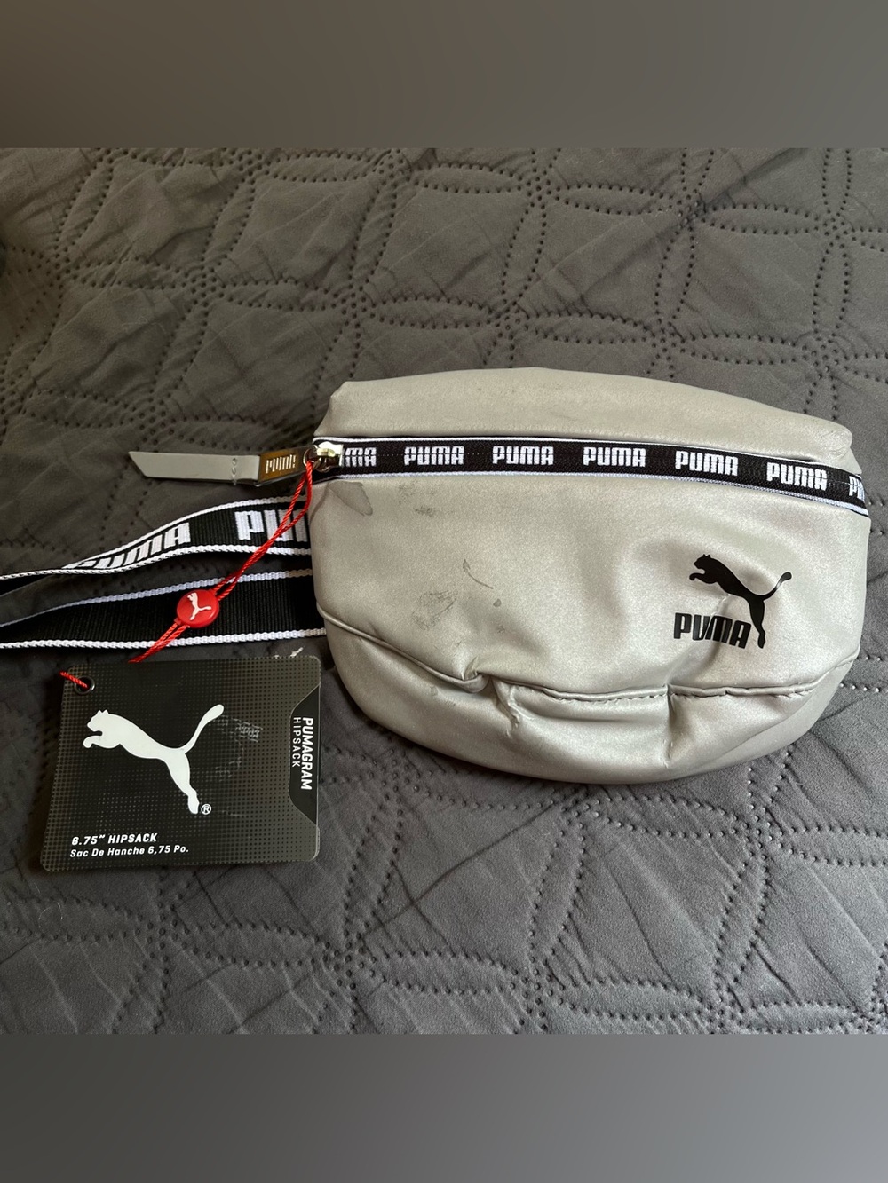 Puma Silver PU 13" Hipsack One Size *NWT Pumagram